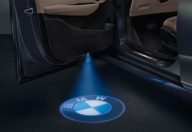 BMW LED dveřní projektory