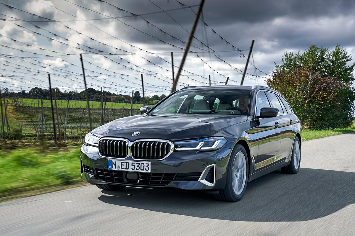 BMW 5 Touring – prostor nejen pro Váš business