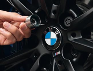 BMW Systém uzamykatelných šroubů kol