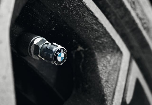 BMW Čepičky ventilků s logem BMW