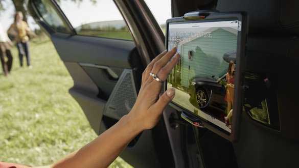 BMW Držák tabletů Pro pro systém Travel&Comfort